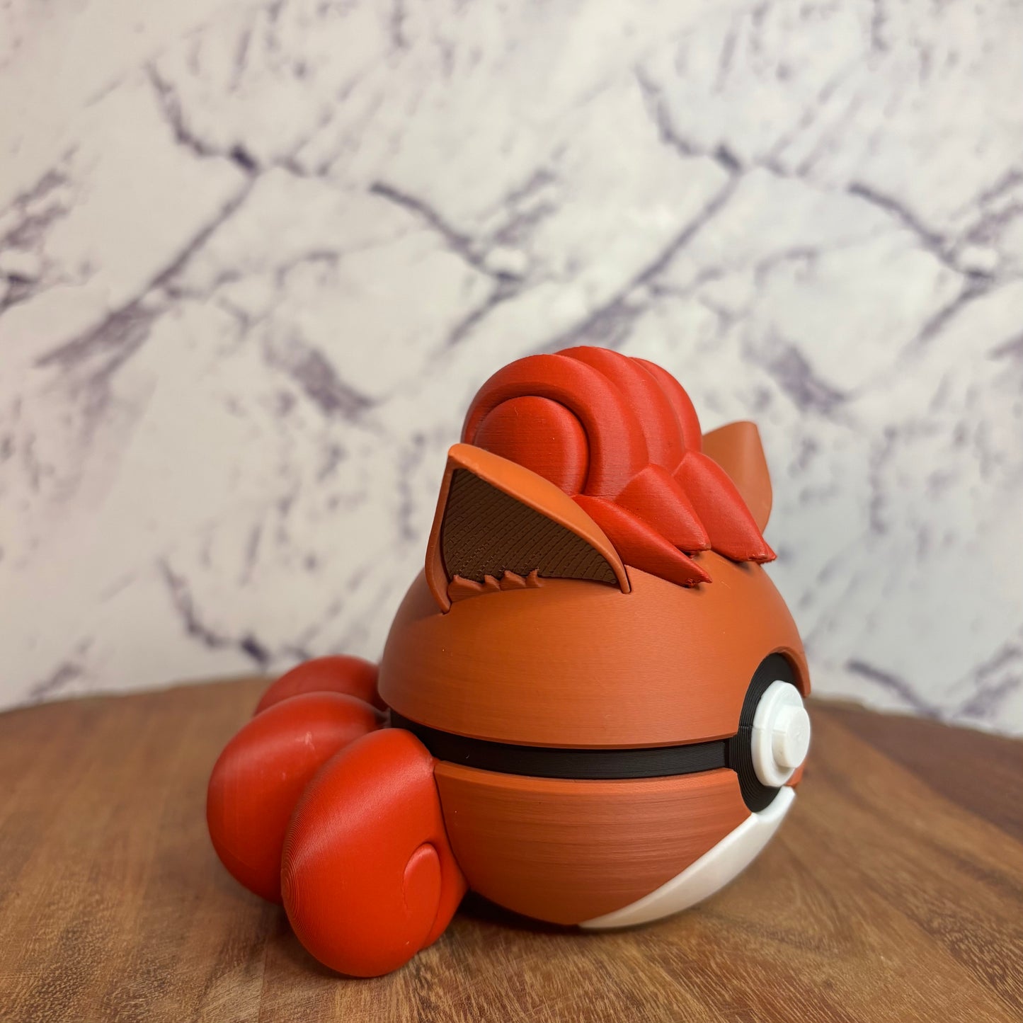 #0037 - Vulpix Ball