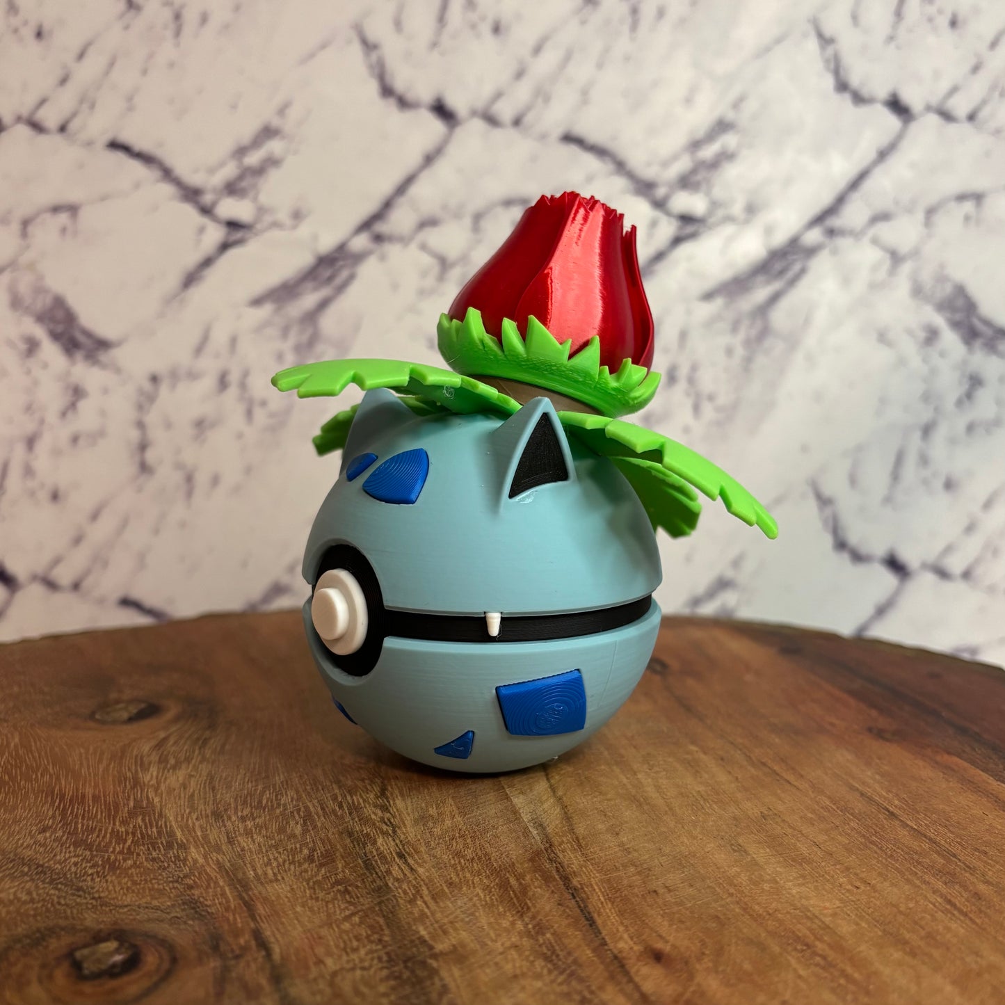 #0002 Ivysaur Ball