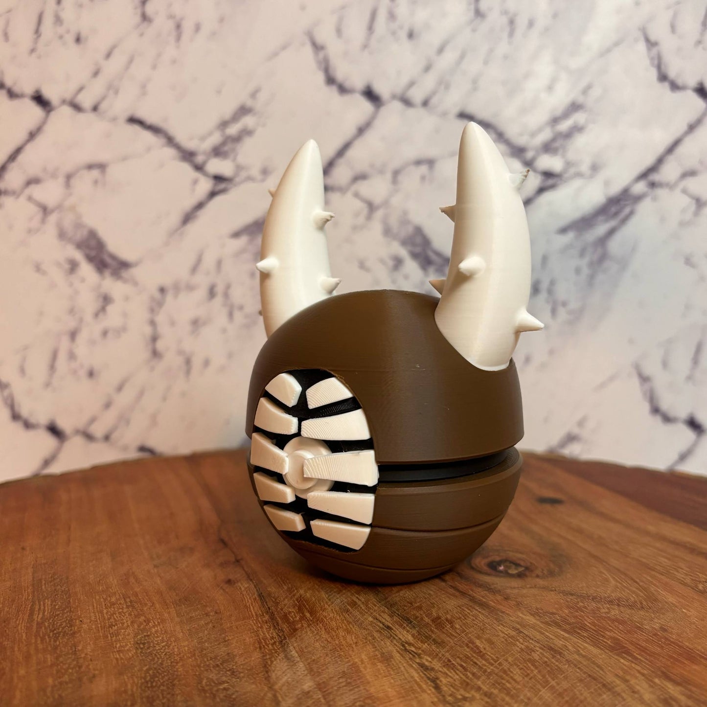 #0127 - Pinsir Ball