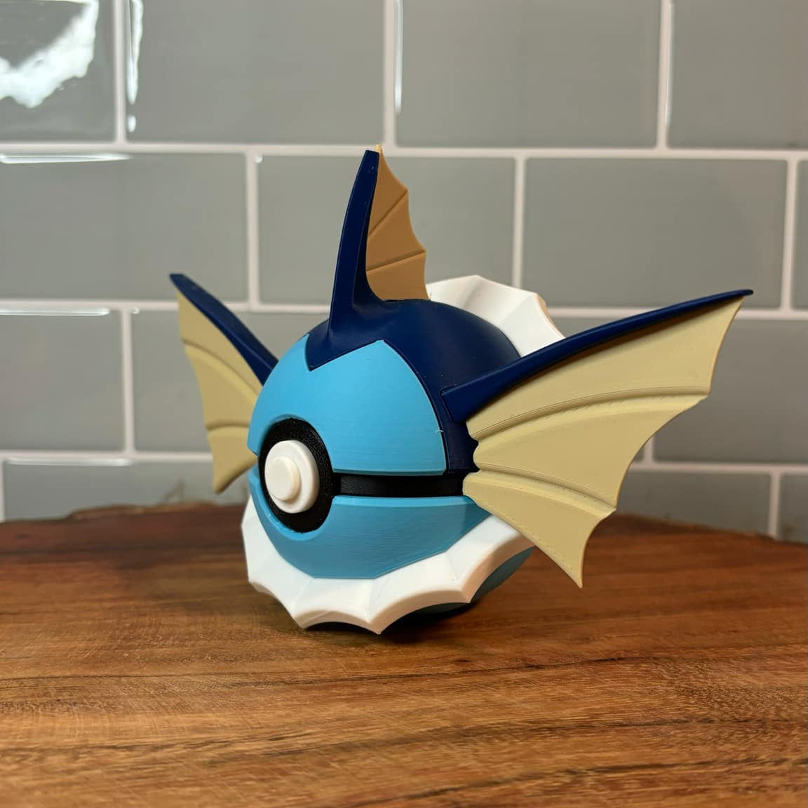 #0134 Vaporeon Ball