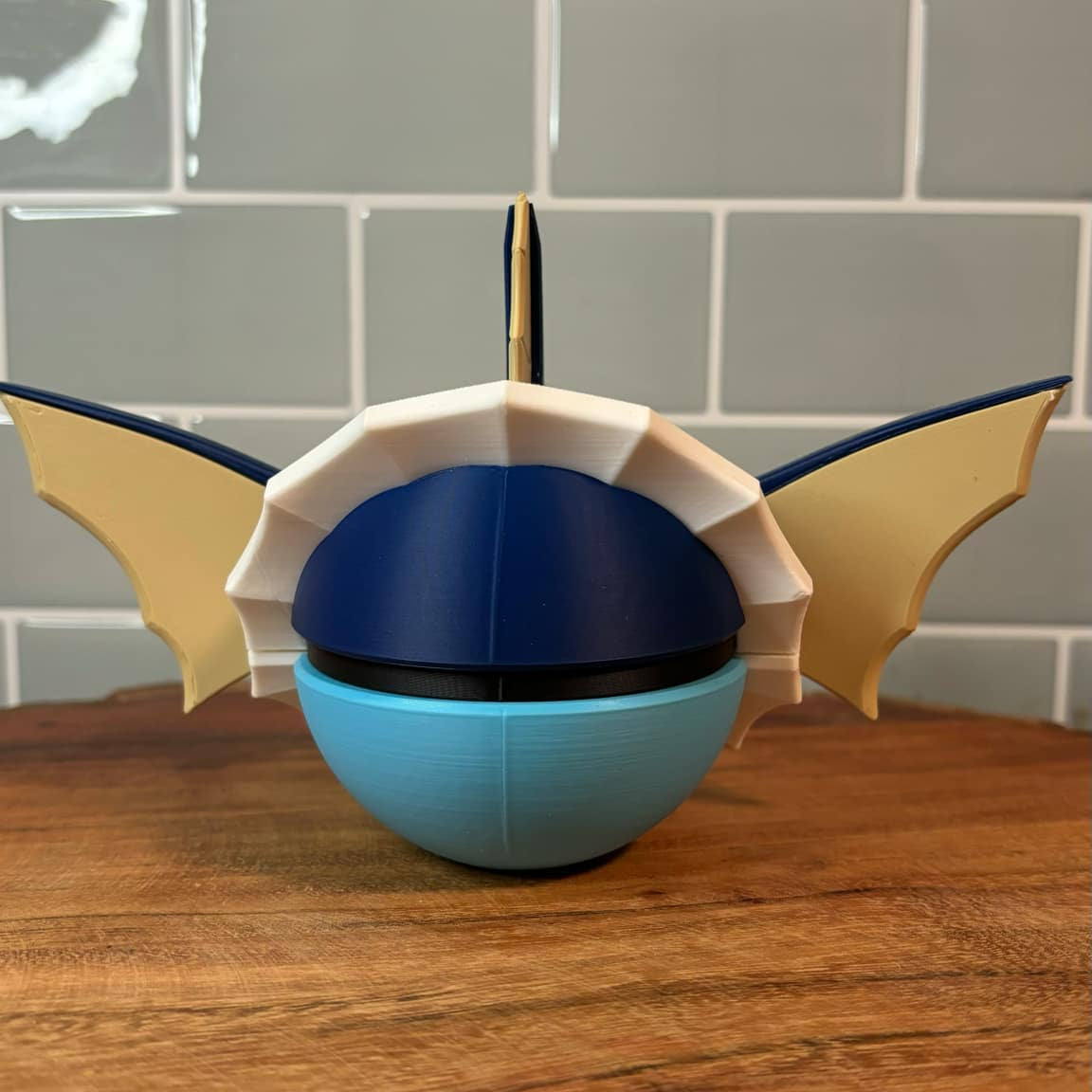 #0134 Vaporeon Ball