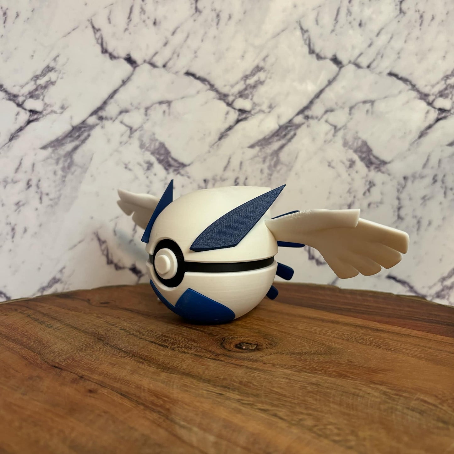 #0249 - Lugia Ball