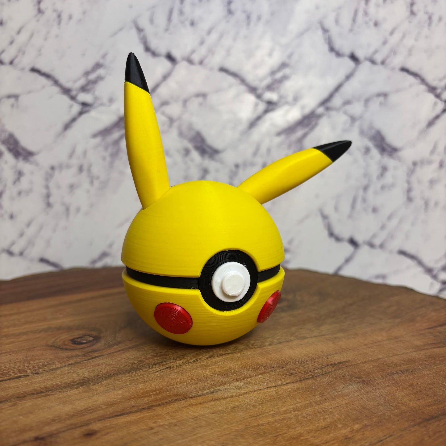 #0025 Pikachu Ball