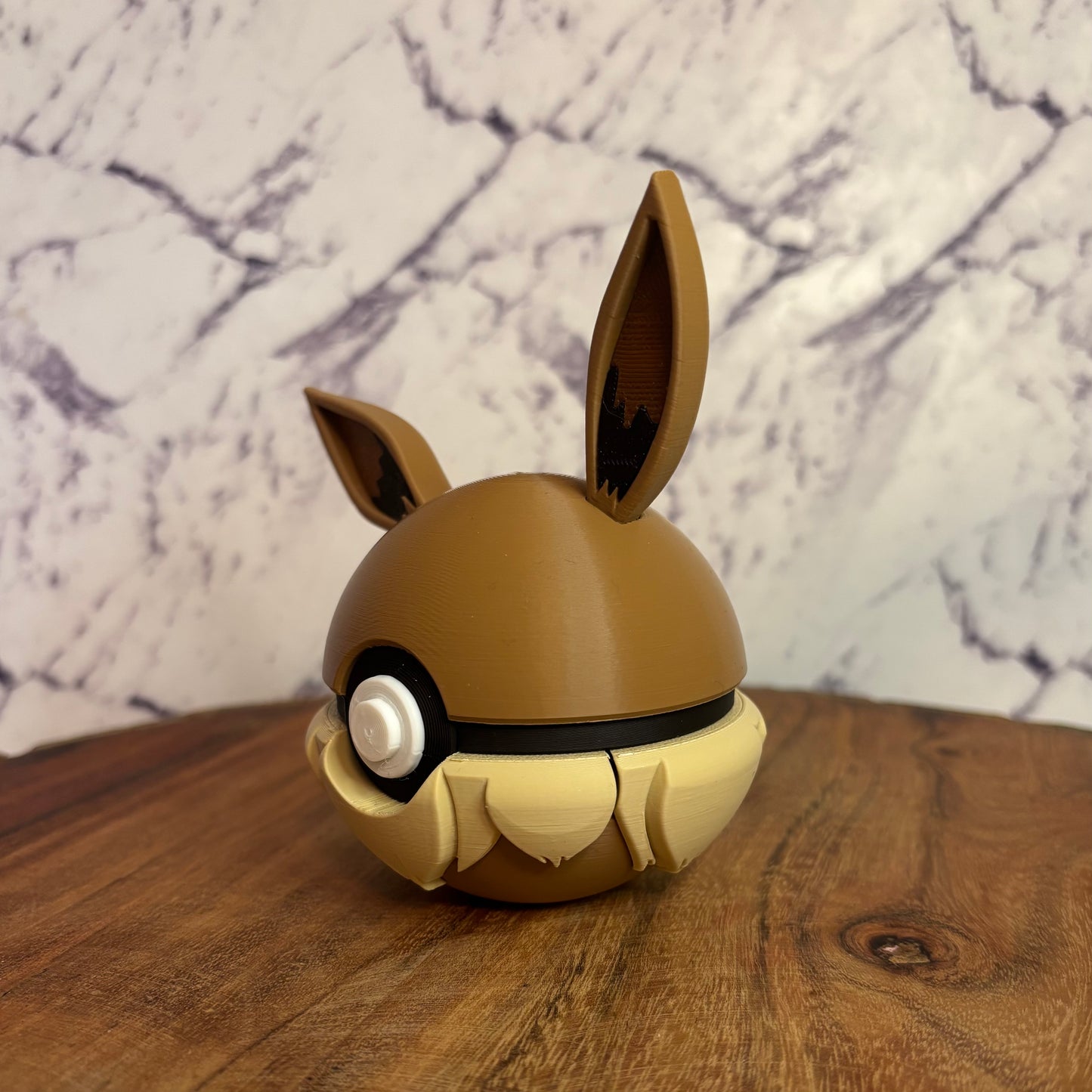#0133 Eevee Ball