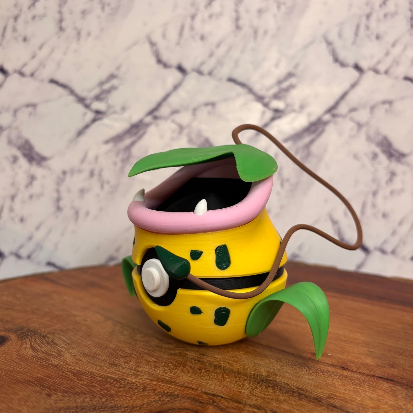 #0071 - Victreebel Ball
