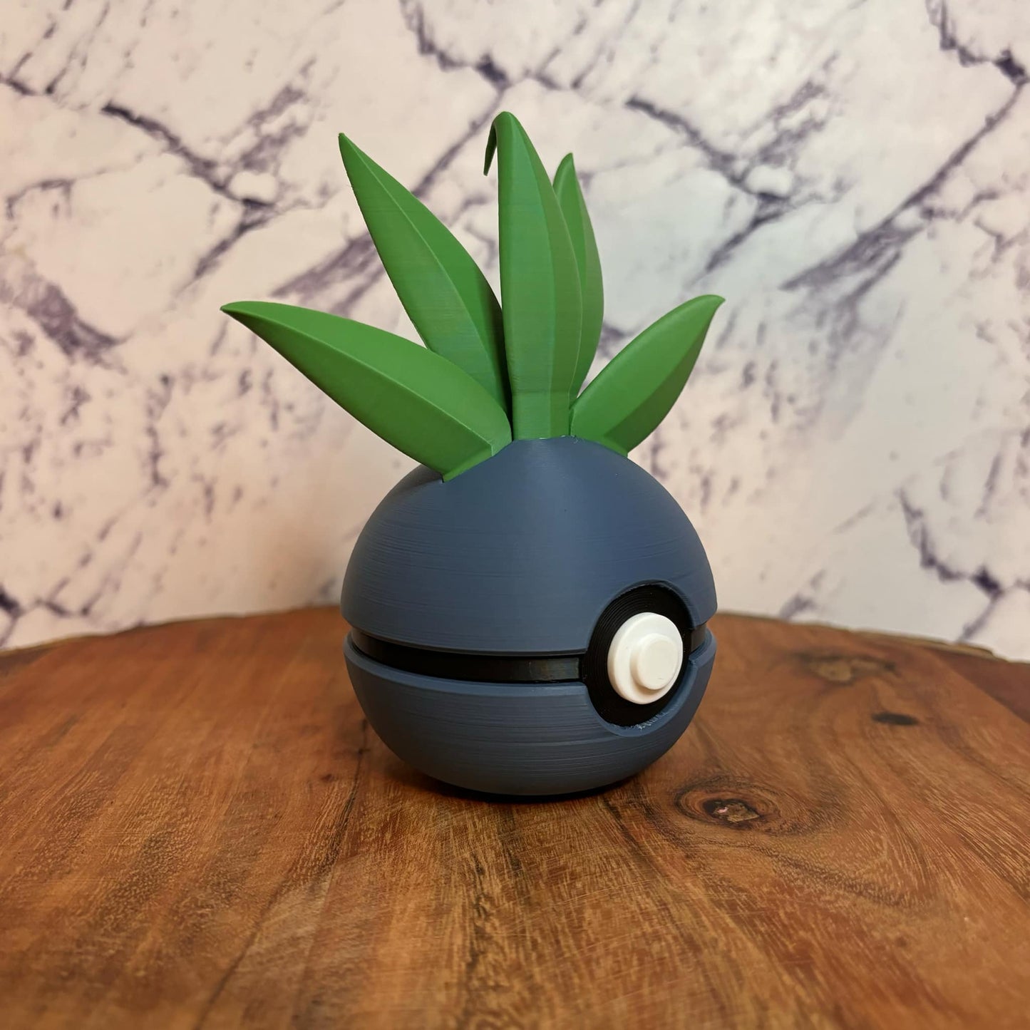 #0043 - Oddish Ball