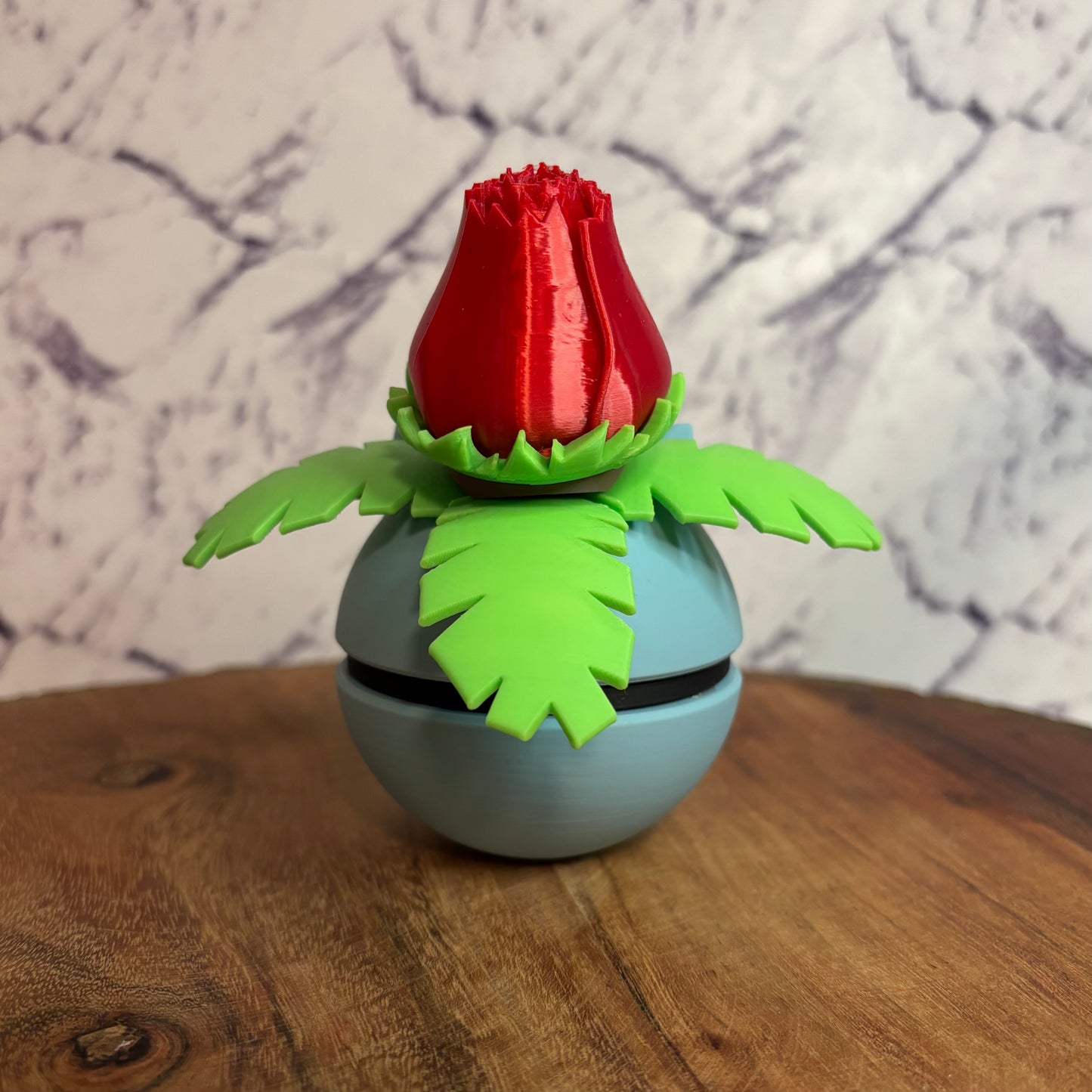 #0002 Ivysaur Ball