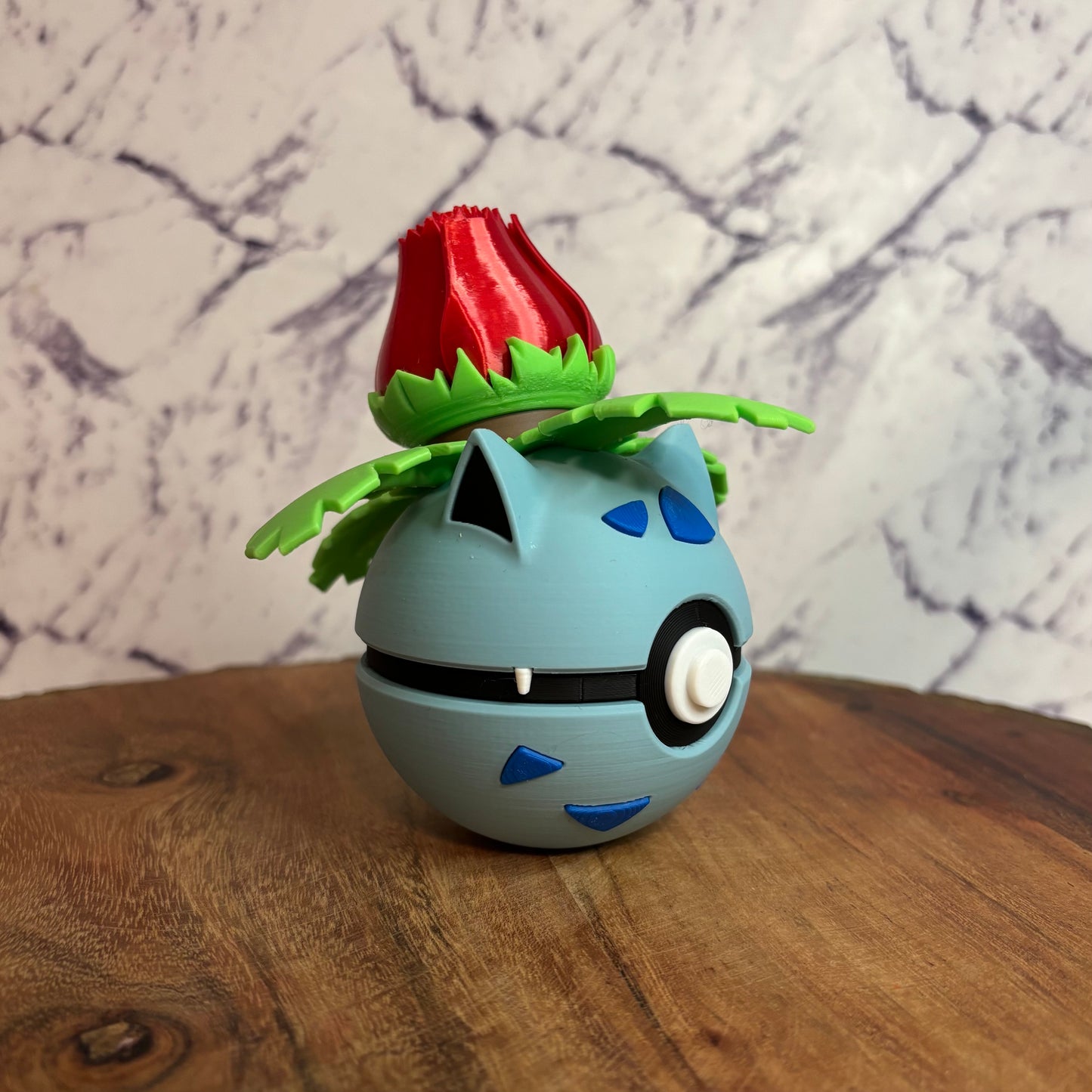 #0002 Ivysaur Ball