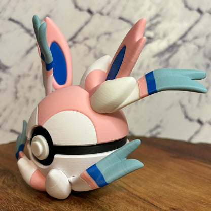 #0700 Sylveon Ball