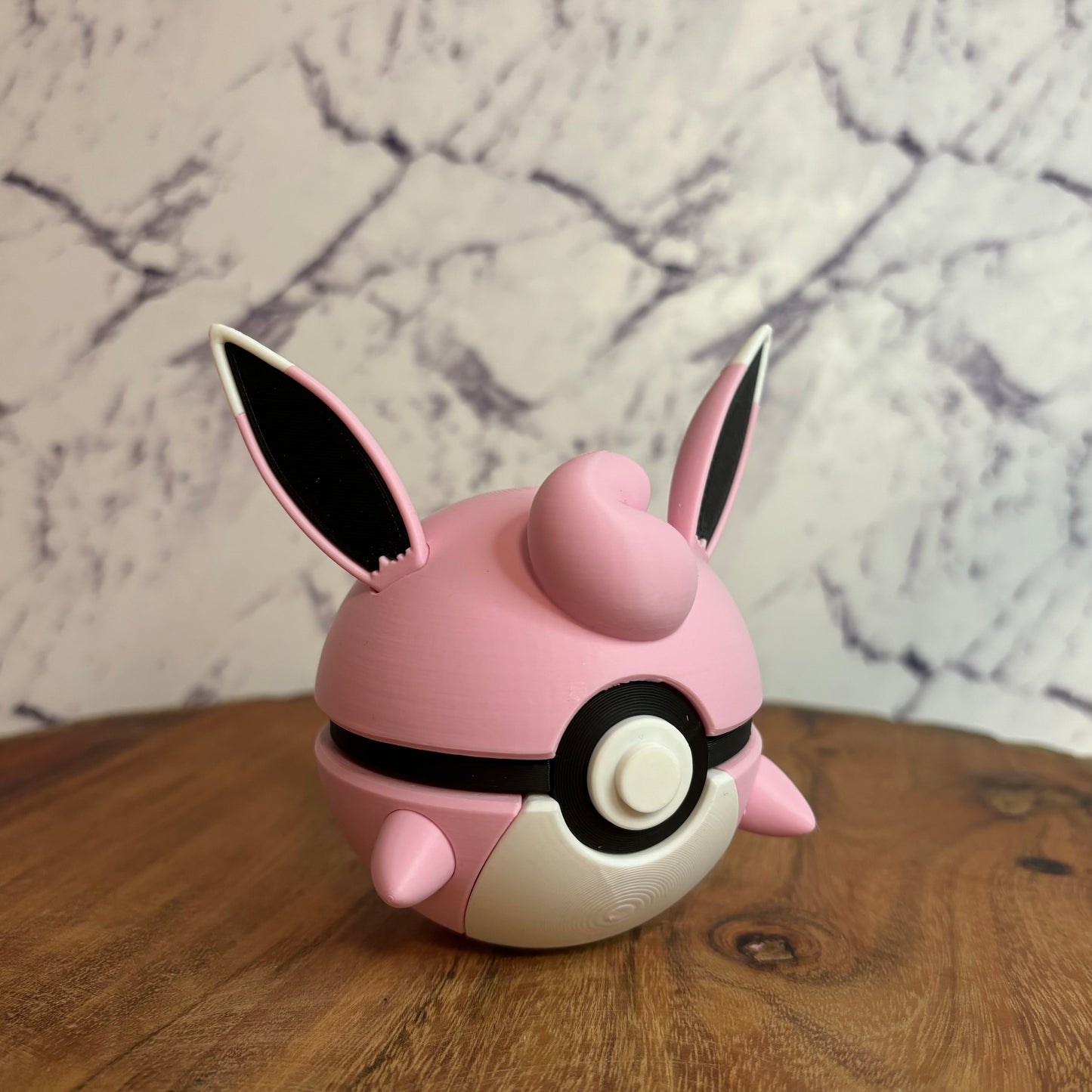 #0040 - Wigglytuff Ball
