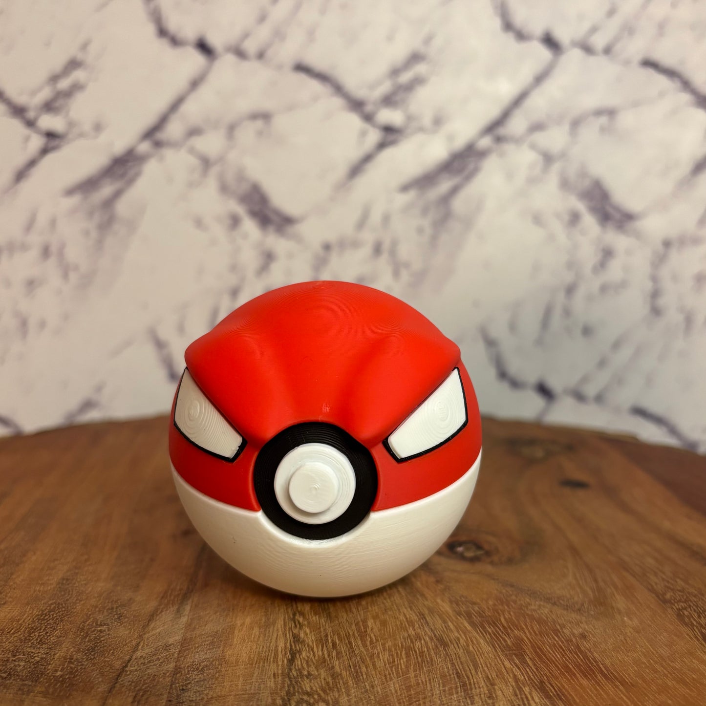 #0100 - Voltorb Ball