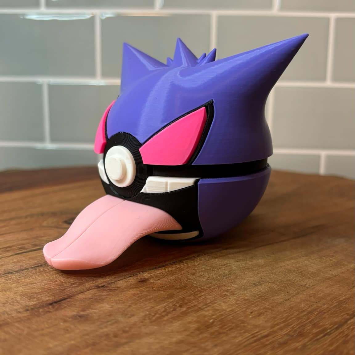 #0094 Gengar Ball