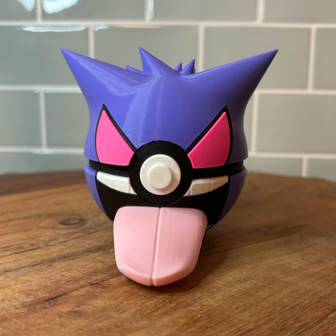 #0094 Gengar Ball