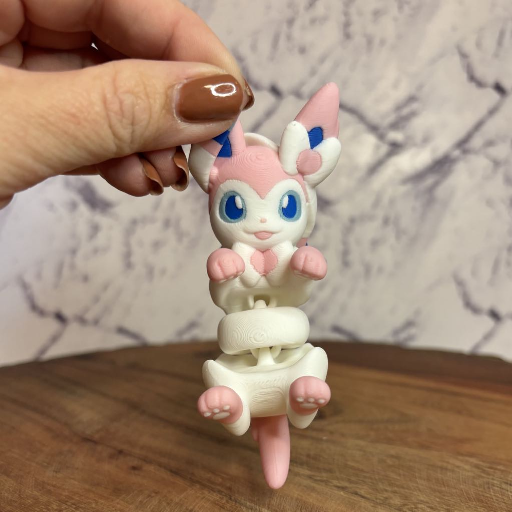 Articulated Character Keychain – 3D Printed Fidget Toy