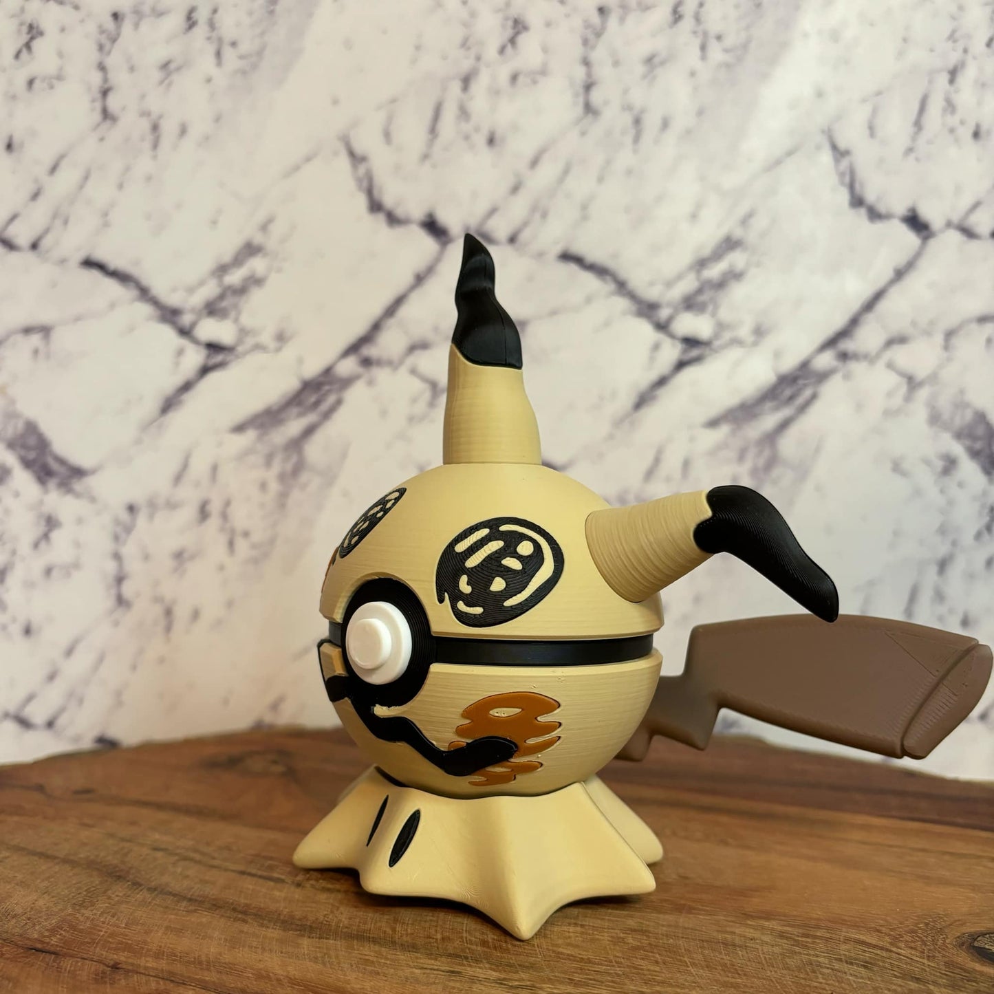 #0778 Mimikyu Ball