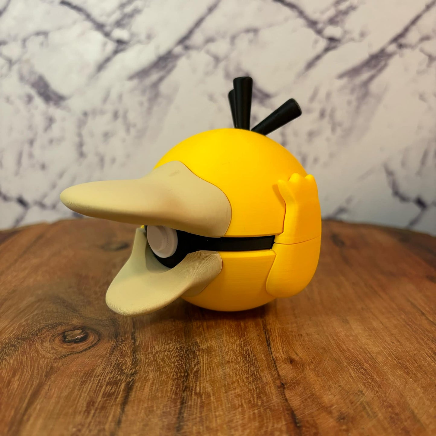 #0054 Psyduck Ball