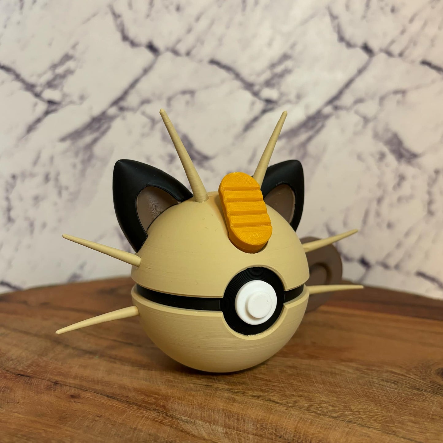 #0052 - Meowth Ball