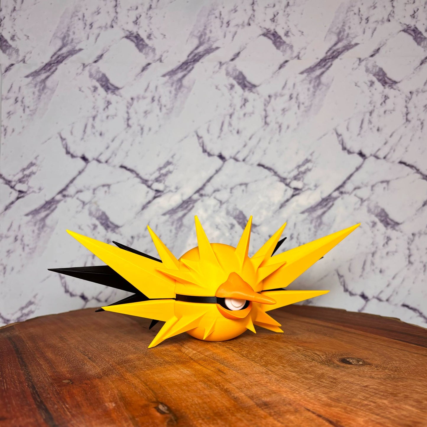#0145 - Zapdos Ball